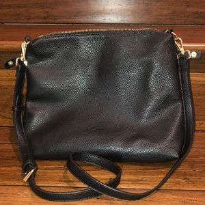 Steve Madden Crossbody Black Leather Bag (PERFECT CONDITION)!!